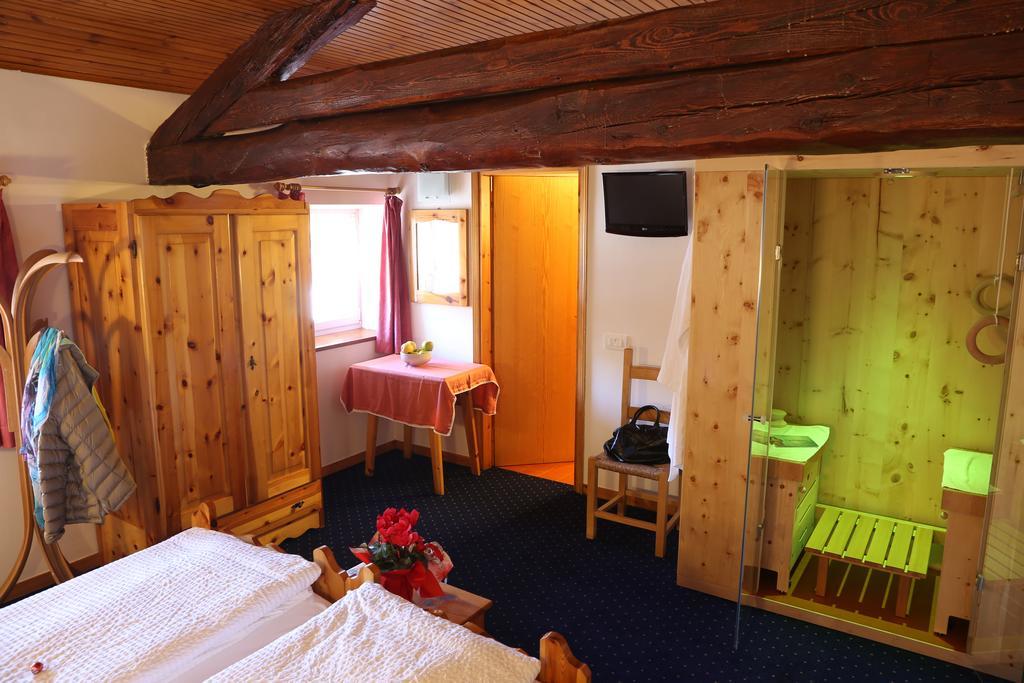 Albergo Due Spade Кальдонаццо Екстер'єр фото